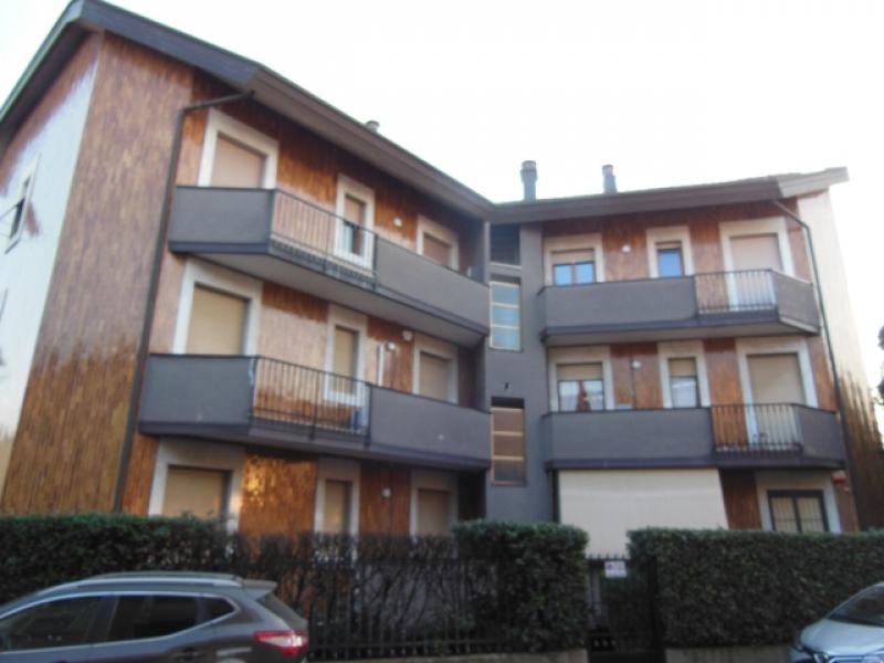 Vendita Quadrilocale Appartamento Cesano Maderno  254979