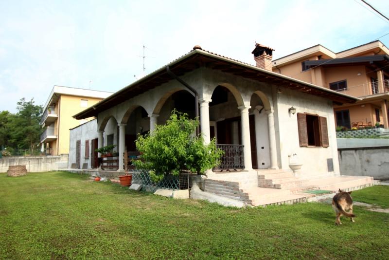 Vendita Villa unifamiliare Casa/Villa Como Como, Via Giuseppe Somalvico 254916