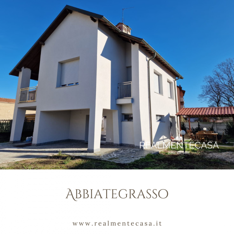Villa unifamiliare in vendita in Via Pasubio, 00, Abbiategrasso