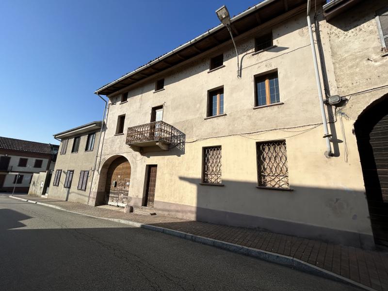 Vendita Rustico/Casale/Castello Casa/Villa Palestro Via Vittorio Emanuele II 62 450858