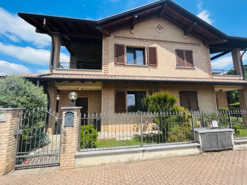Vendita Villetta Bifamiliare Casa/Villa Mozzate via giussani 423694