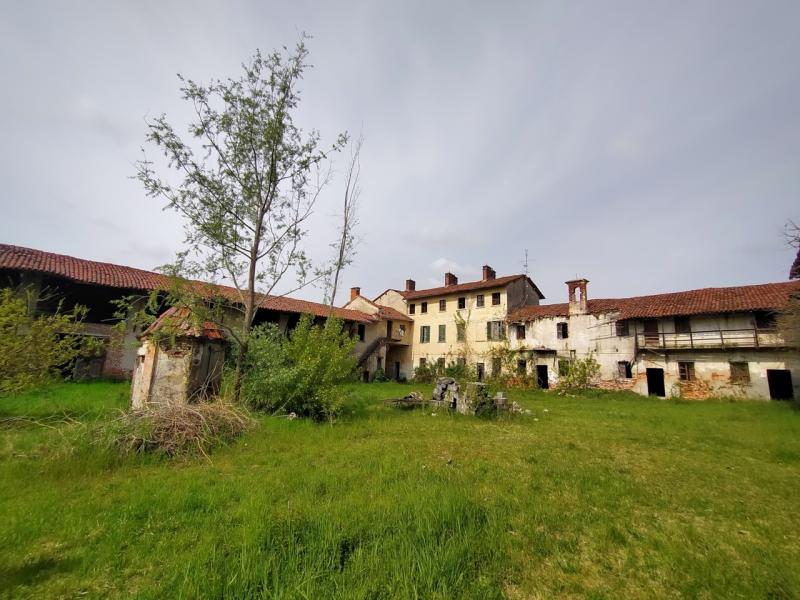 Rustico/Casale/Castello in vendita in cascina Vespolina, Briona