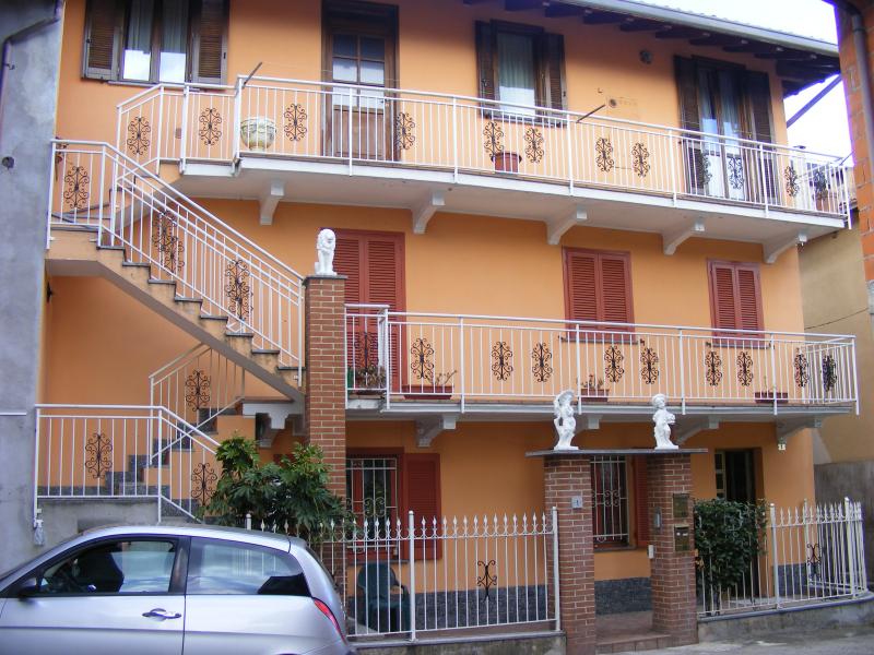 Vendita Porzione di casa Casa/Villa Varallo Pombia Vicolo Paracchino 327699