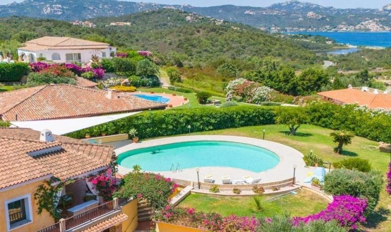 Vendita Villa unifamiliare Casa/Villa Como Baja Sardinia 548081