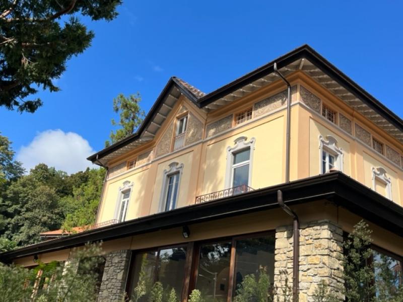 Immobile di lusso/prestigio in vendita in via Montello n.8, Varese